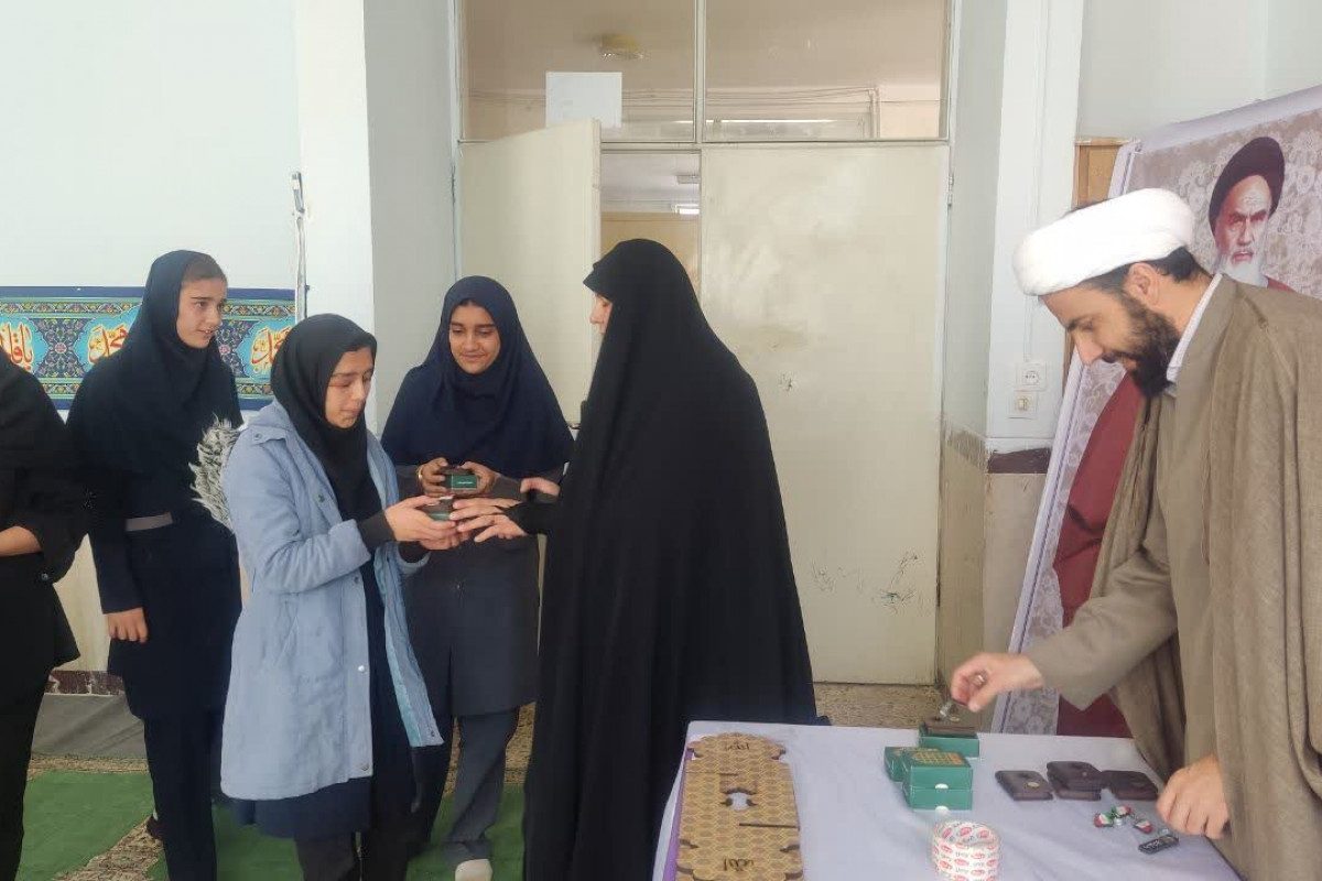 زندگی با آیه ها در شهرستان ملکشاهی