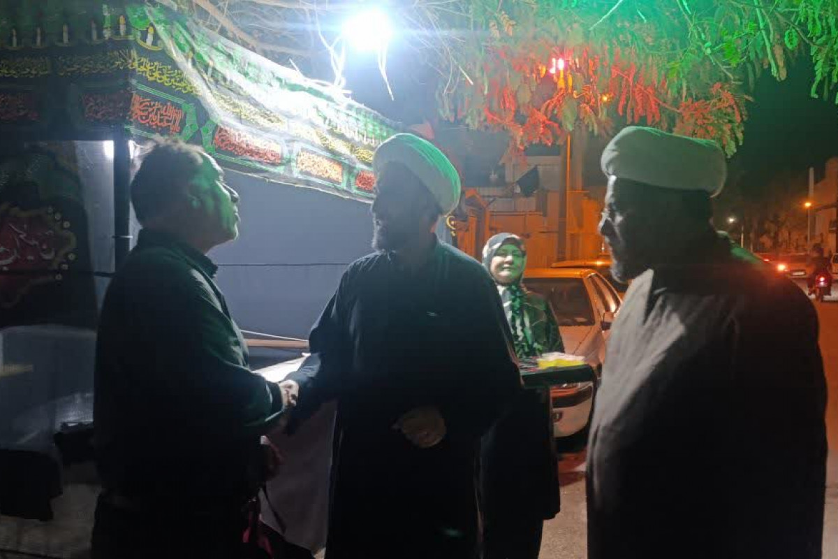 بازدید استاندار و رئیس کمیته فرهنگی، آموزشی اربعین استان ایلام از مواکب شهرستان مهران