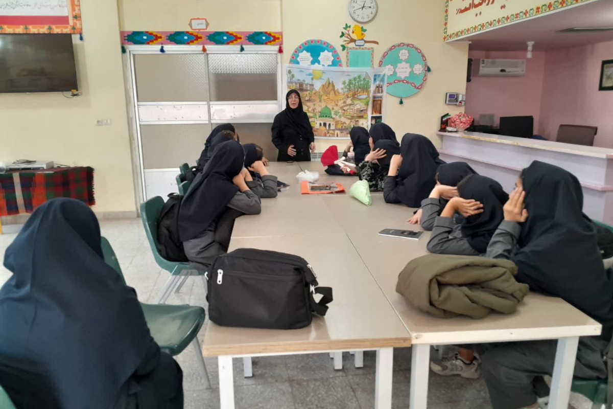 برپایی پاتوق گفتگو دخترانه در شهرستان بدره