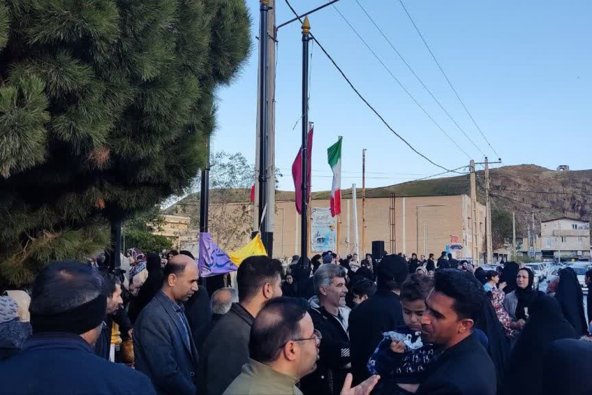 برگزاری جشن بزرگ خیابانی نیمه شعبان در شهرستان دره‌شهر