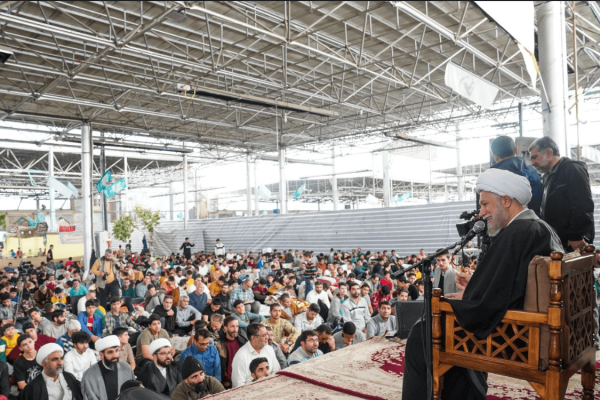 نذر پدری که تبدیل به کانون معنویت و میزبان بیست‌وپنجمین اعتکاف بزرگ جوانان کشور شد