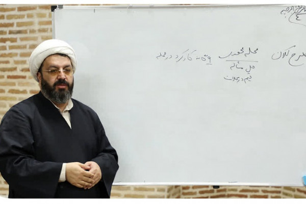 نشست تخصصی مدیران فرهنگی ـ تبلیغی قزوین با محوریت آموزش و توانمندسازی ائمه جماعات