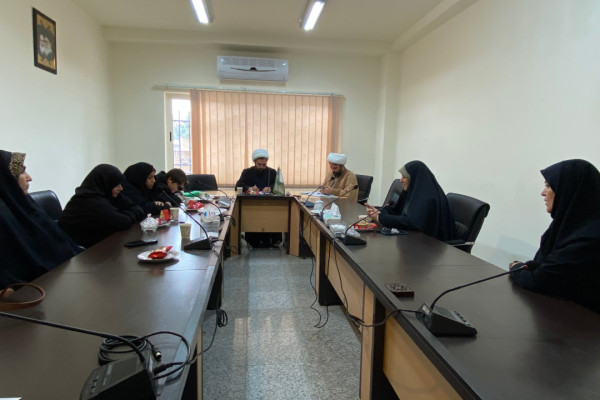 تشکیل شورای مداحان هیئات و روضه‌های بانوان استان سمنان و معرفی اعضای هیئت‌رئیسه