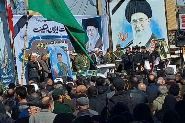 ملت ایران باایستادگی دشمنان رابه زانو درخواهد آورد