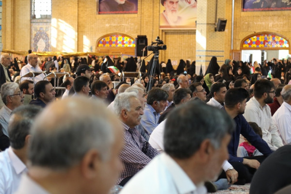 برگزاری مراسم عید غدیر در مصلی امام خمینی(ره) شهر ایلام