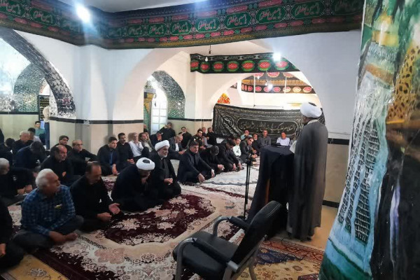 برگزاری مراسم عزاداری و سوگواری سالروز شهادت امام رضا علیه السلام در صحن مطهر امامزاده سید سیف الدین محمد ( ع) دهستان ارمو شهرستان دره‌شهر