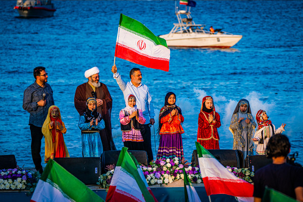 «محفل»؛ من التلفزيون إلى مختلف مدن إيران