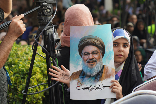 إقامة احتفال محفل في مرقد حافظ الشيرازي