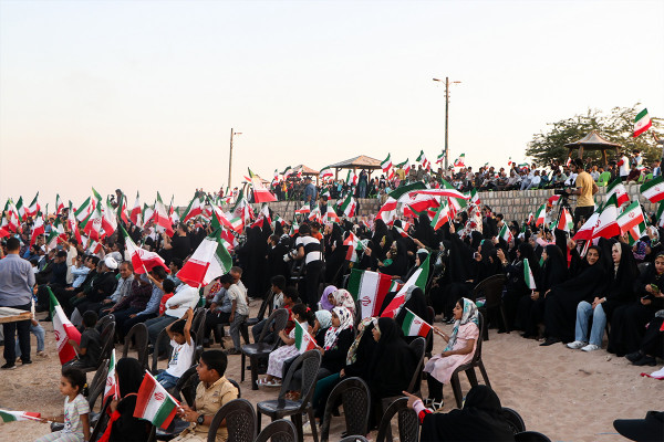 قرآنی پروگرام محفل جزیرہ بوموسی میں منعقد ہوا