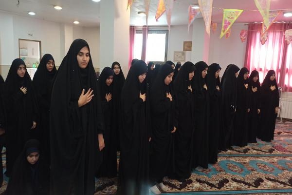 مراسم آغاز سال جدید تحصیلی در دبیرستان های صدرای اصفهان و ملک شهر