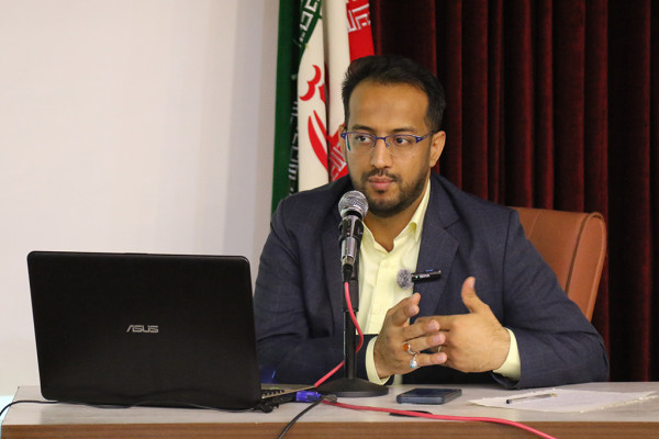 برگزاری کلاس های آموزشی هوش مصنوعی و شبکه های اجتماعی؛ ویژه بانوان کنشگر فضای مجازی در ایلام