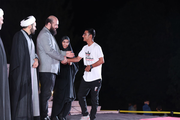 «היסטורי»: קמפיין קריאה מיוחד לנערים