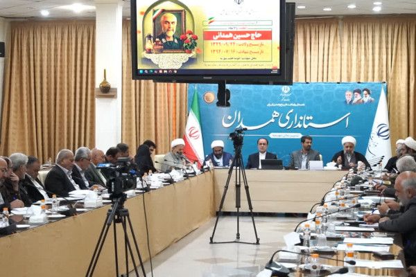 نشست صمیمی جمعی از هیأت‌های مذهبی استان با رییس سازمان هیات و تشکل های دینی