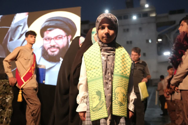 اجتماع نصر با حضور یاران صمود و خانواده شهدای لبنانی در ناو شهید رودکی