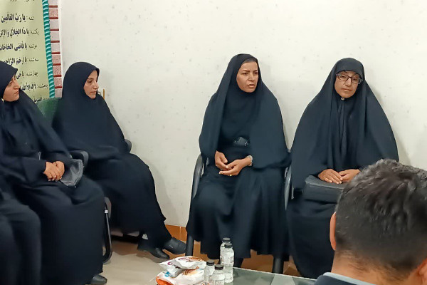 نشست رئیس اداره امور قرآنی استان ایلام با فعالان قرآنی شهرستان بدره