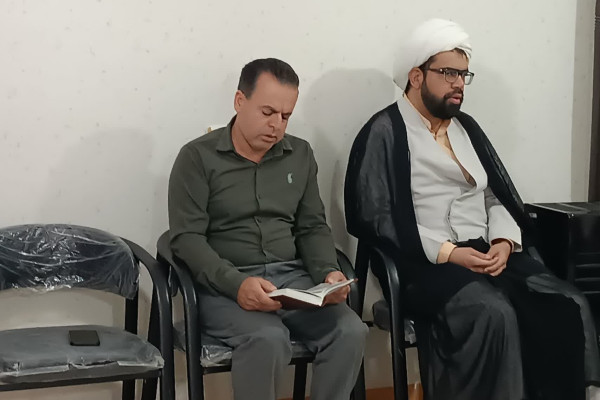 نشست رئیس اداره امور قرآنی استان ایلام با فعالان قرآنی شهرستان بدره