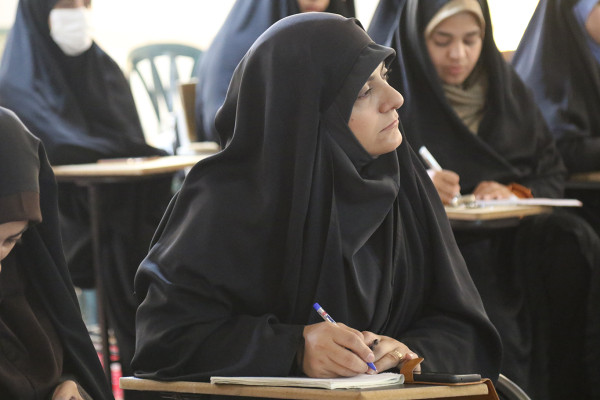 برگزاری کلاس های هوش مصنوعی و شبکه های اجتماعی در شهرستان دهلران