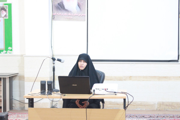 برگزاری کلاس های هوش مصنوعی و شبکه های اجتماعی در شهرستان دهلران