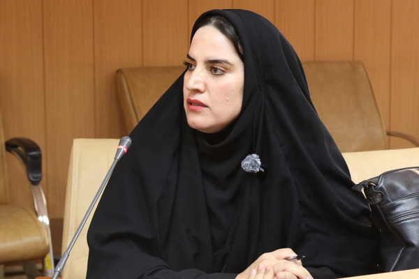 برگزاری آیین تجلیل از برگزیدگان نهضت «زندگی با آیه‌ها» در شهرستان دره‌شهر؛