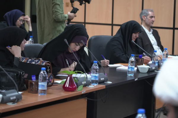 رویداد استانی کنشگران و واسطین ازدواج با حضور فعالان این حوزه و جمعی از مسئولان استان لرستان