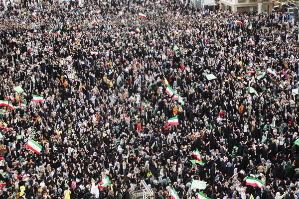 حملة «مثل النجمة»؛ أكبر احتفال للفتيات في إيران