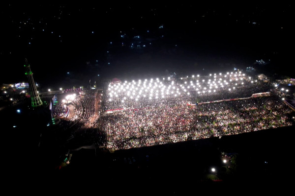 “Mahfel” TV Program: Quranic Celebrations in Iran and Around the World