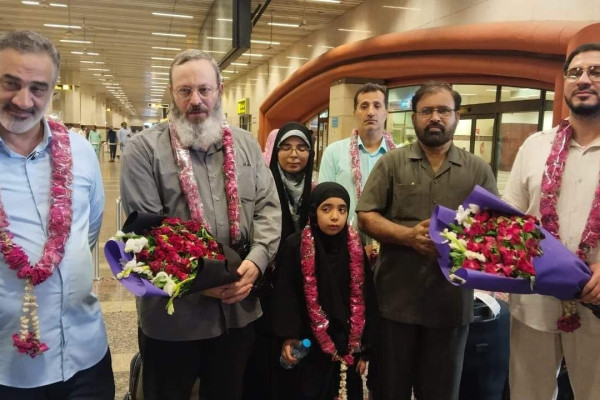 Programa de Televisión “Mahfel”: Celebraciones Coránicas en Irán y el Mundo