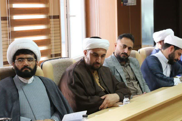 نشست هم‌اندیشی مدیرکل امور مجلس سازمان تبلیغات در کردستان