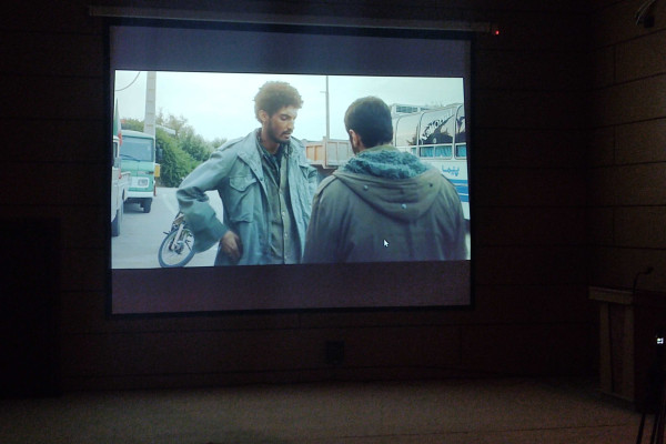 اکران فیلم سینمایی مجنون در شهرستان ملکشاهی