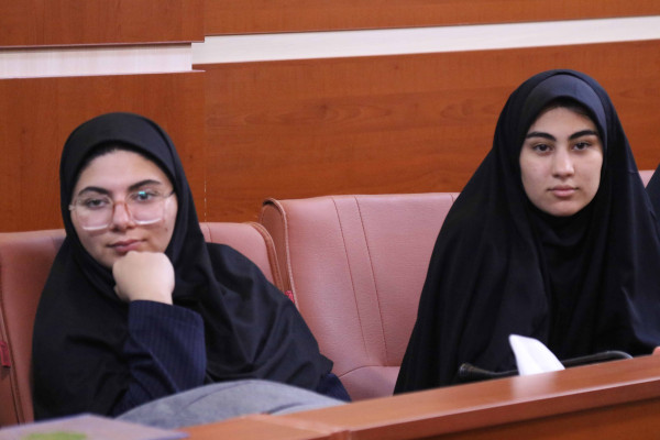 برگزاری  نشست دختران حاج قاسم در استان ایلام