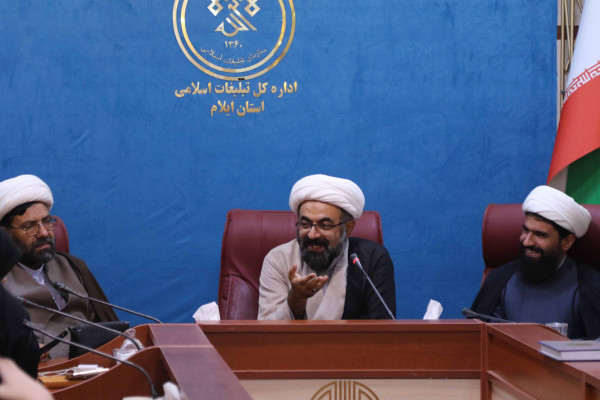 برگزاری  نشست دختران حاج قاسم در استان ایلام