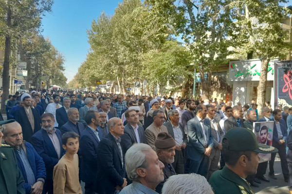 مردم شهرستان صحنه حماسه‌ای تازه در 13 آبان رقم زدند