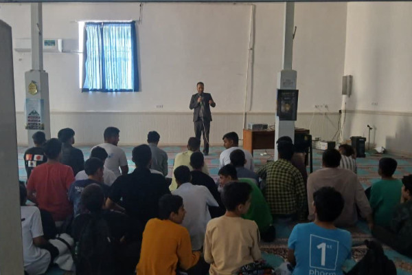 اکران فیلم سینمایی مجنون در شهرستان بدره