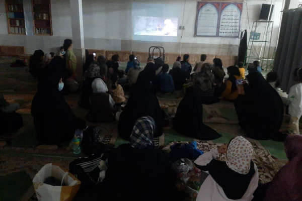 اکران انیمیشن های ایرانی در مسجد قمر بنی هاشم(ع) مهران