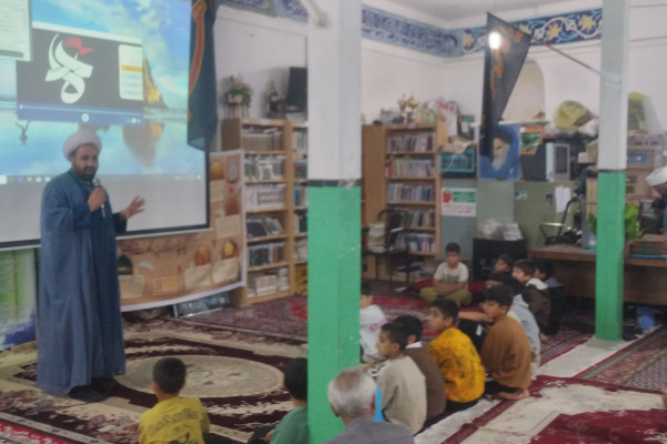 اکران فیلم های سینمایی درمدارس ومساجد شهرستان دره شهر