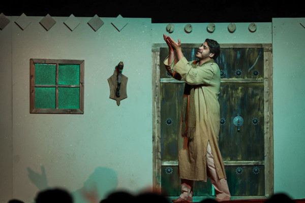 اجرای تئاتر آئینی «ماه مه گرفته» توسط هـیـئـت‌ ریـحـانـة الـنـبي سلام‌الله‌علیها با همکاری اداره کل تبلیغات اسلامی استان زنجان