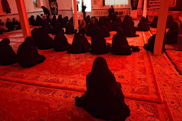 حضور بانوان مهرانی در مراسم عزاداری فاطمیه دوم؛