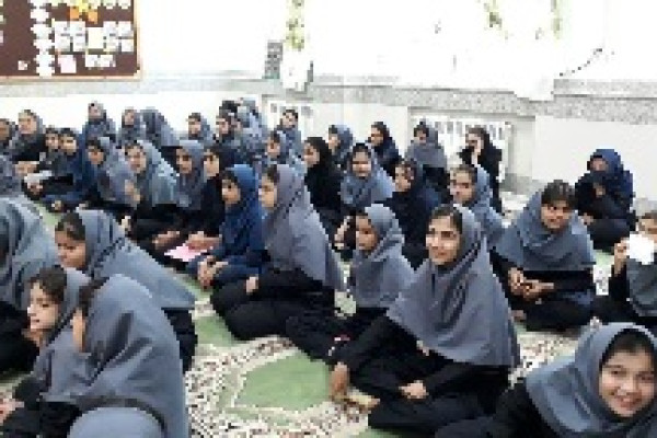 اعزام مبلغات به مدارس شهرستان دره‌شهر