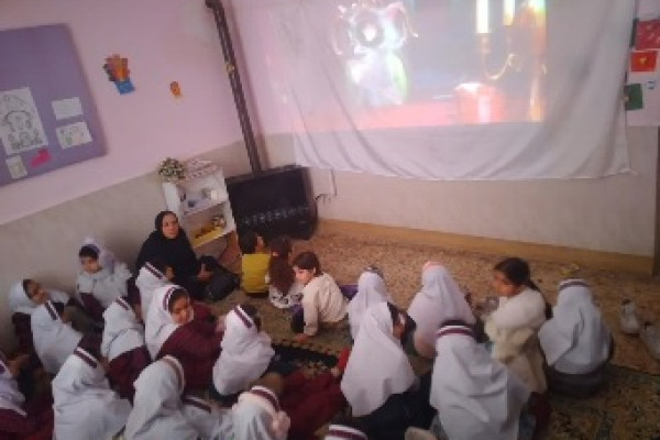 اعزام مبلغات به مدارس شهرستان دره‌شهر