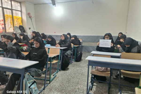 دعوت رئیس اداره تبلیغات اسلامی بدره از دانش آموزان برای اعتکاف