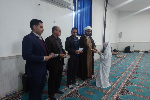 تجلیل از معتکفین شهرستان بدره