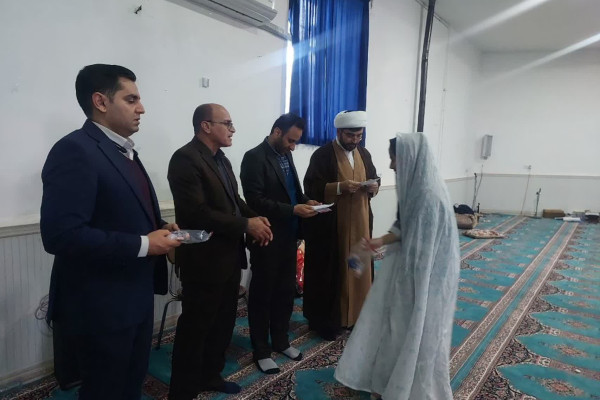 تجلیل از معتکفین شهرستان بدره