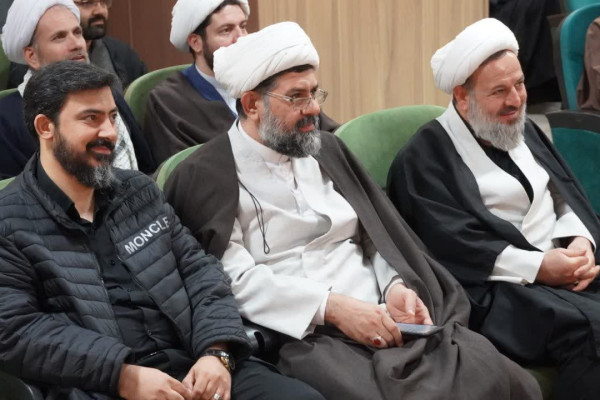 برگزاری نشست هم‌اندیشی اساتید معارف اسلام ناب استانهای همدان و زنجان