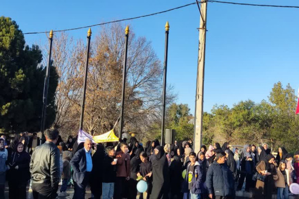 برگزاری جشن بزرگ خیابانی نیمه شعبان در شهرستان دره‌شهر