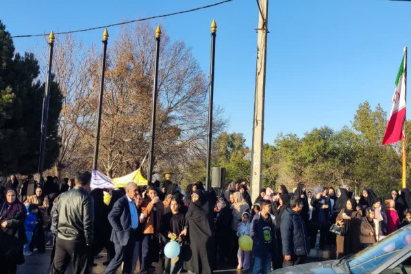 برگزاری جشن بزرگ خیابانی نیمه شعبان در شهرستان دره‌شهر