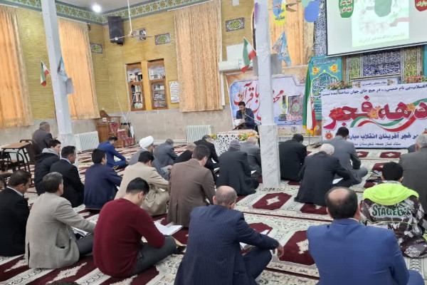 محفل انس با قرآن کریم با محوریت نهضت زندگی با آیه ها در شهرستان بدره برگزار شد