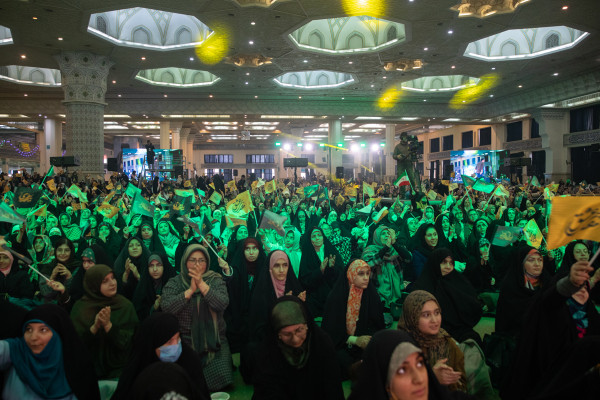 جشن بزرگ خانوادگی «به عشق مهدی»