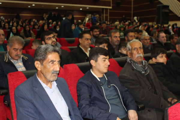 جشن بزرگ میلاد باسعادت حضرت ولی عصر (عج) همزمان با نیمه شعبان در شهرستان گیلانغرب