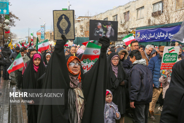 راهپیمایی 22 بهمن در زنجان
