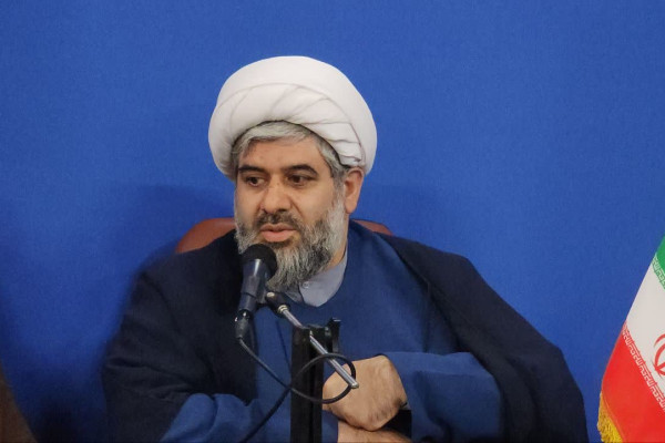 اجرای طرح ملی «زندگی با آیه‌ها» و برنامه «۳۰ شب، ۳۰ محفل قرآنی» در مساجد